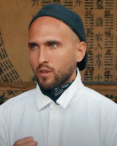 Денис Никулин